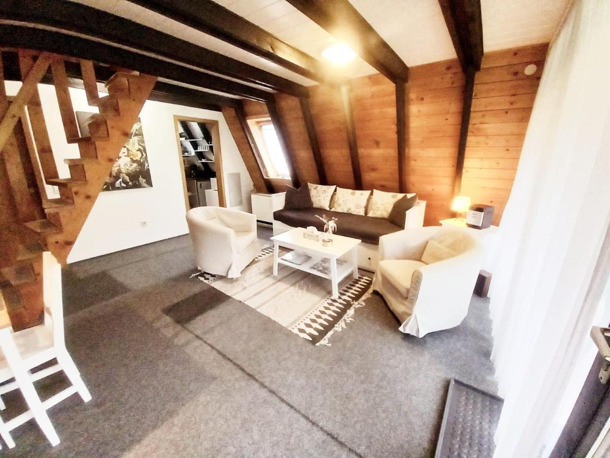 Lichtenberg  Gemuetliches Ferienhaus Mit Sonniger Terrasse Frankenwald Naehe Badesee Smart-Tv מראה חיצוני תמונה