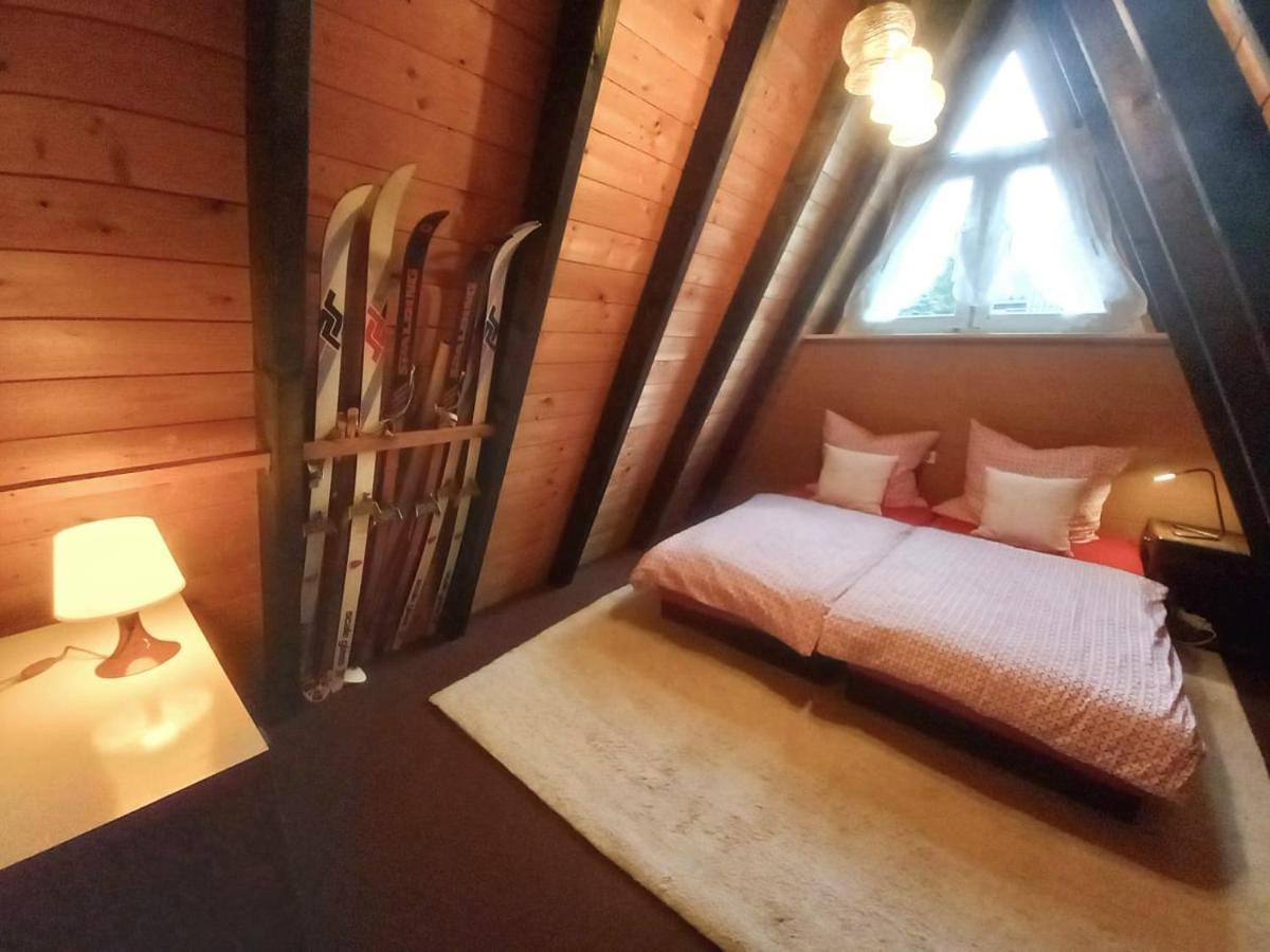 Lichtenberg  Gemuetliches Ferienhaus Mit Sonniger Terrasse Frankenwald Naehe Badesee Smart-Tv מראה חיצוני תמונה